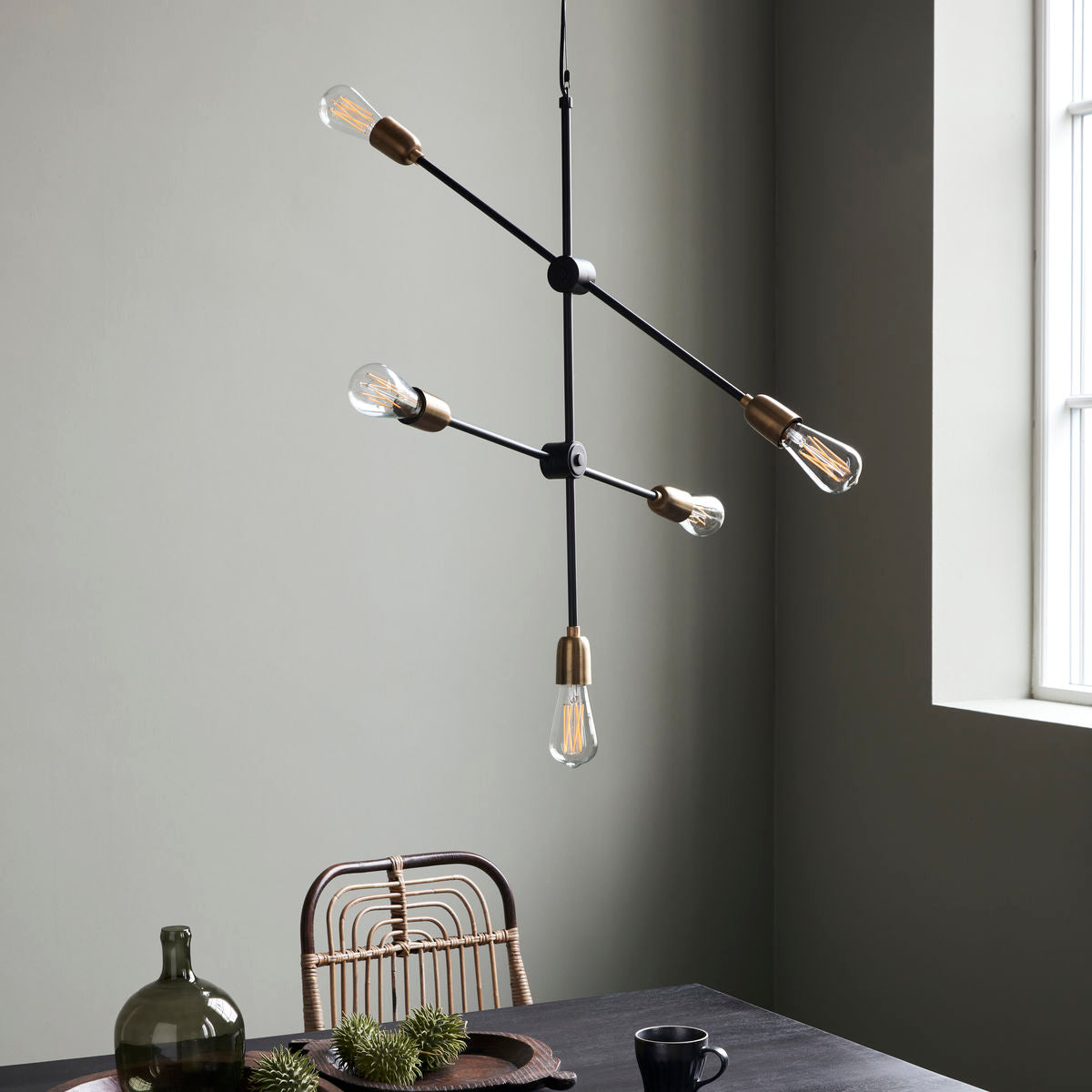 Pendel lampe - HDMolecular, Sort/Messing